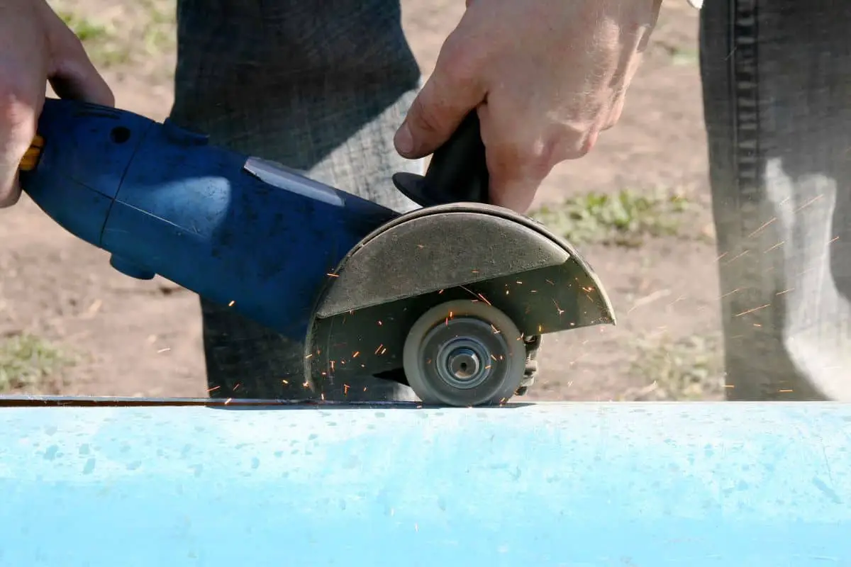 Top 10 Tips For Cutting Piping With An Angle Grinder 